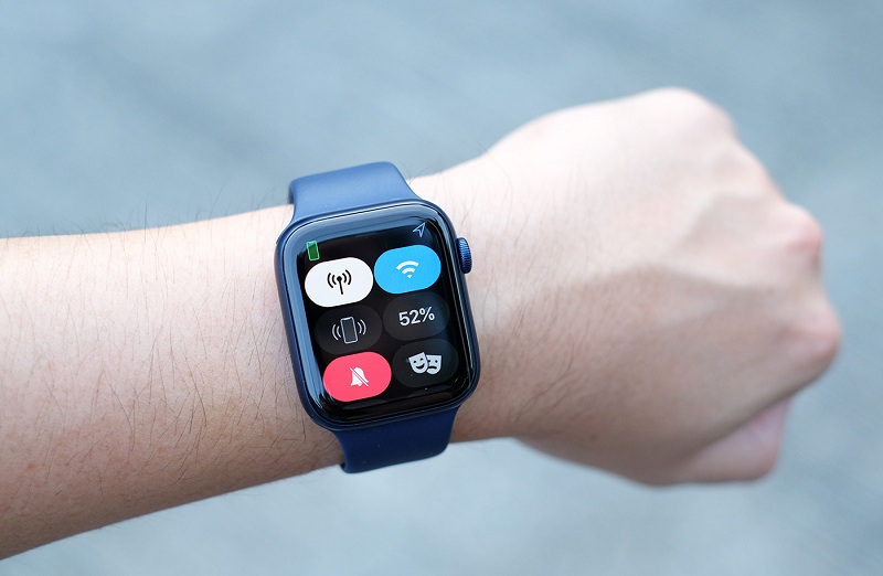 Vuaboss đến từ Dubai Apple Watch Series 6