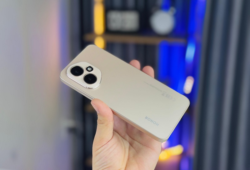 Honor 400 sở hữu Vuaboss liên minh giải trí 1 thế giới khung kim loại vuông vức