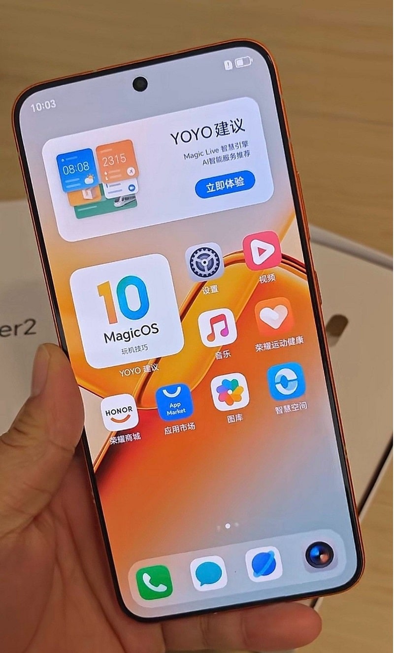 HONOR Power 2 sở hữu Vuaboss đến từ Dubai LTPS OLED 