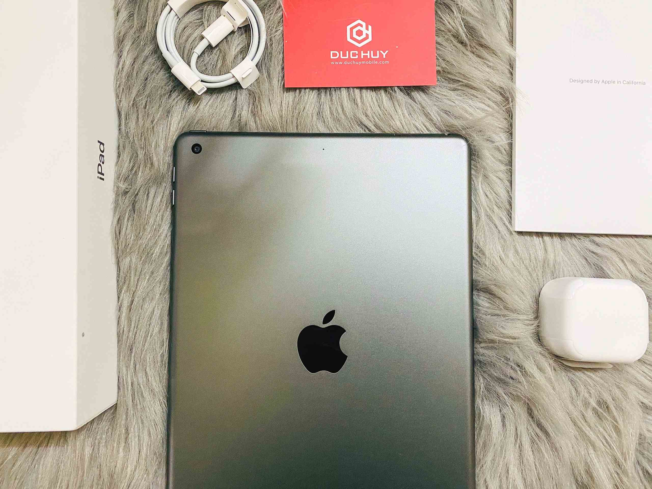đập hộp ipad gen 8