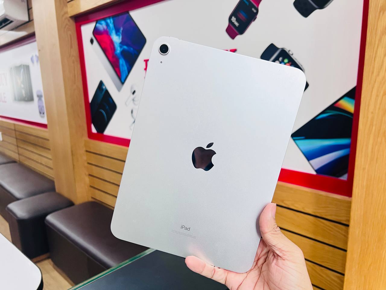  iPad Gen 11 có pin khoảng 7824 mAh