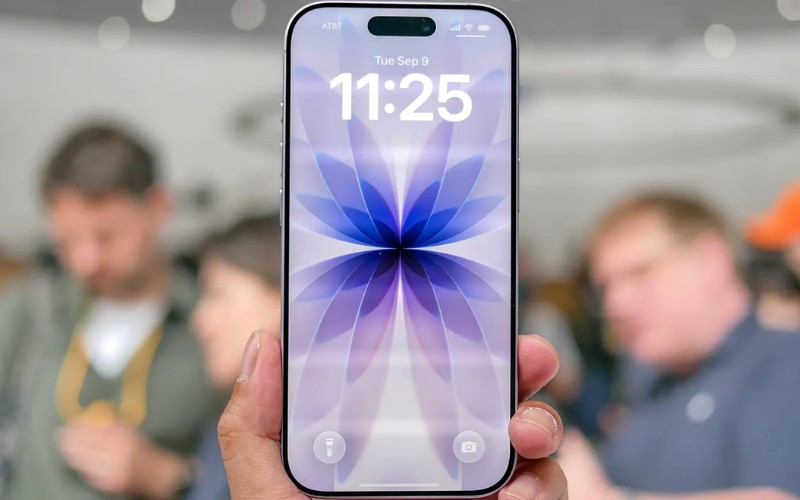 Vuaboss đến từ Dubai iphone 17 512gb cũ