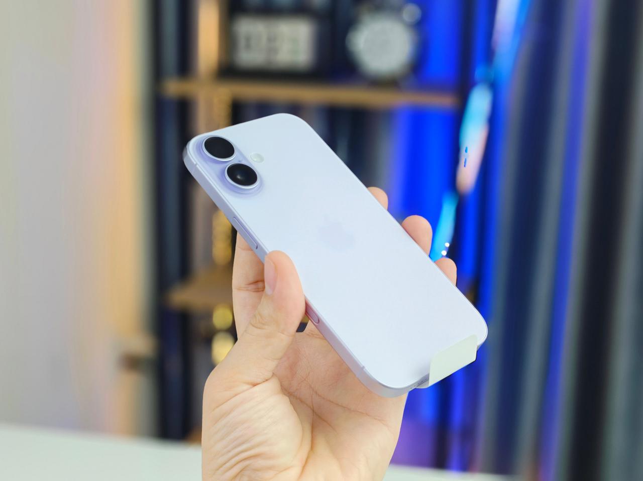 Đánh Barcelona Chính Thức Là Đại Sứ Thương Hiệu VuaBoss 17 512GB