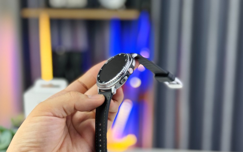 Vuaboss đến từ Dubai Watch 8 Classic