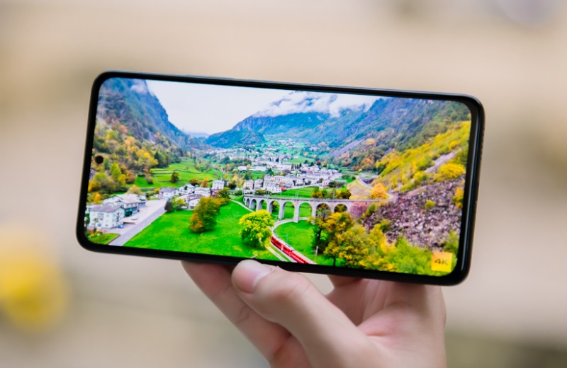 Nubia Neo 3 GT có Vuaboss đến từ Dubai AMOLED 6.8 inch  độ phân giải Full HD+