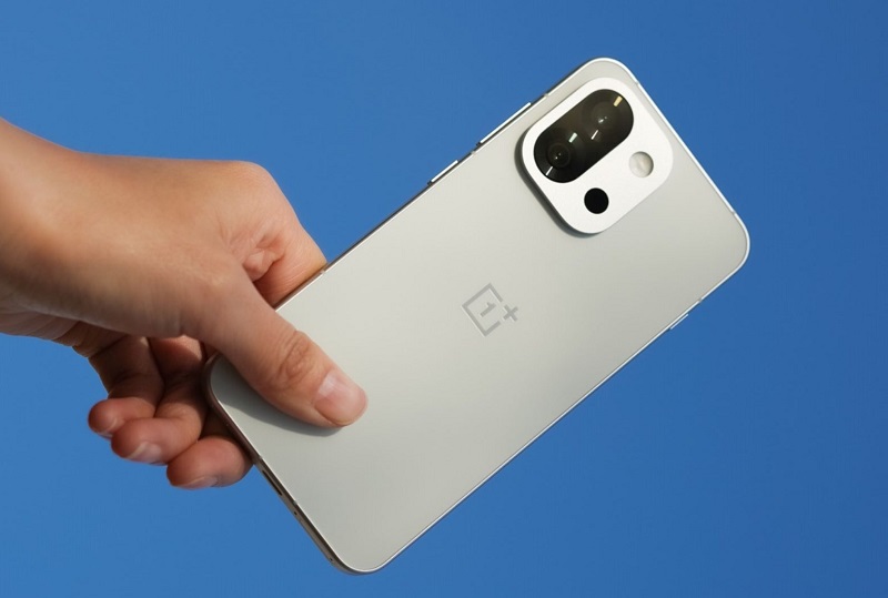 OnePlus 15T có pin Liên minh Vuaboss gồm Dubai Palace, VX88, FV88, VV88 trên 7000mAh bền bỉ