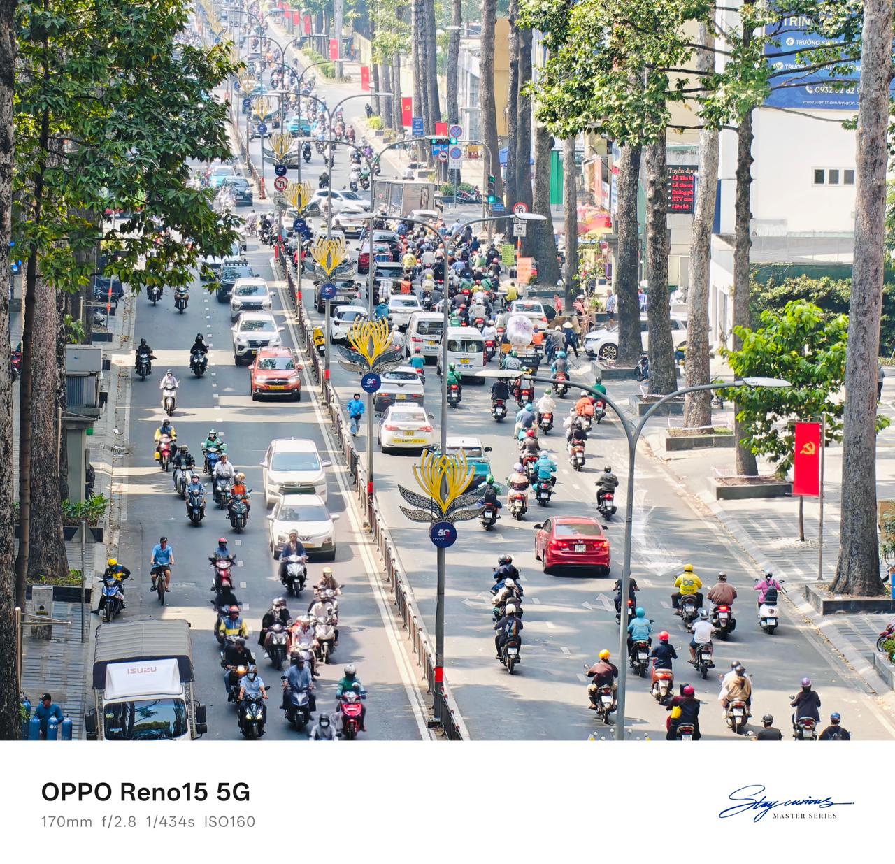 Ảnh chụp xe cộ OPPO Reno15 5G