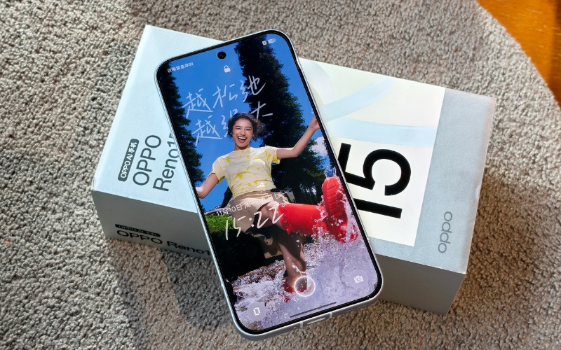oppo reno15 pro có Vuaboss đến từ Dubai lớn kèm nhiều màu