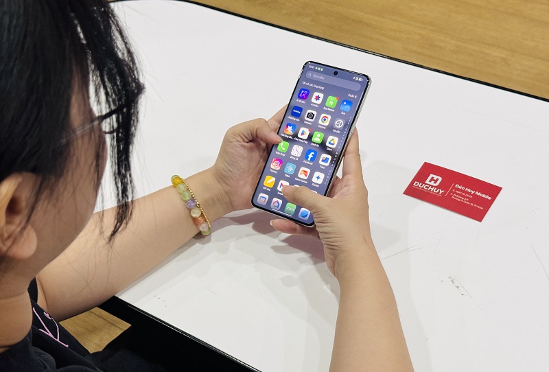Cách cài đặt eSIM trên Oppo Find X8 Pro