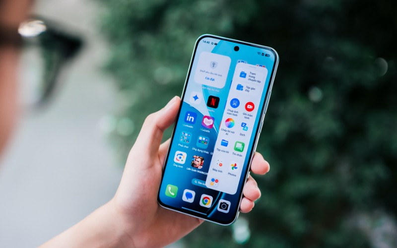 Vuaboss đến từ Dubai AMOLED FullHD+ nịnh mắt