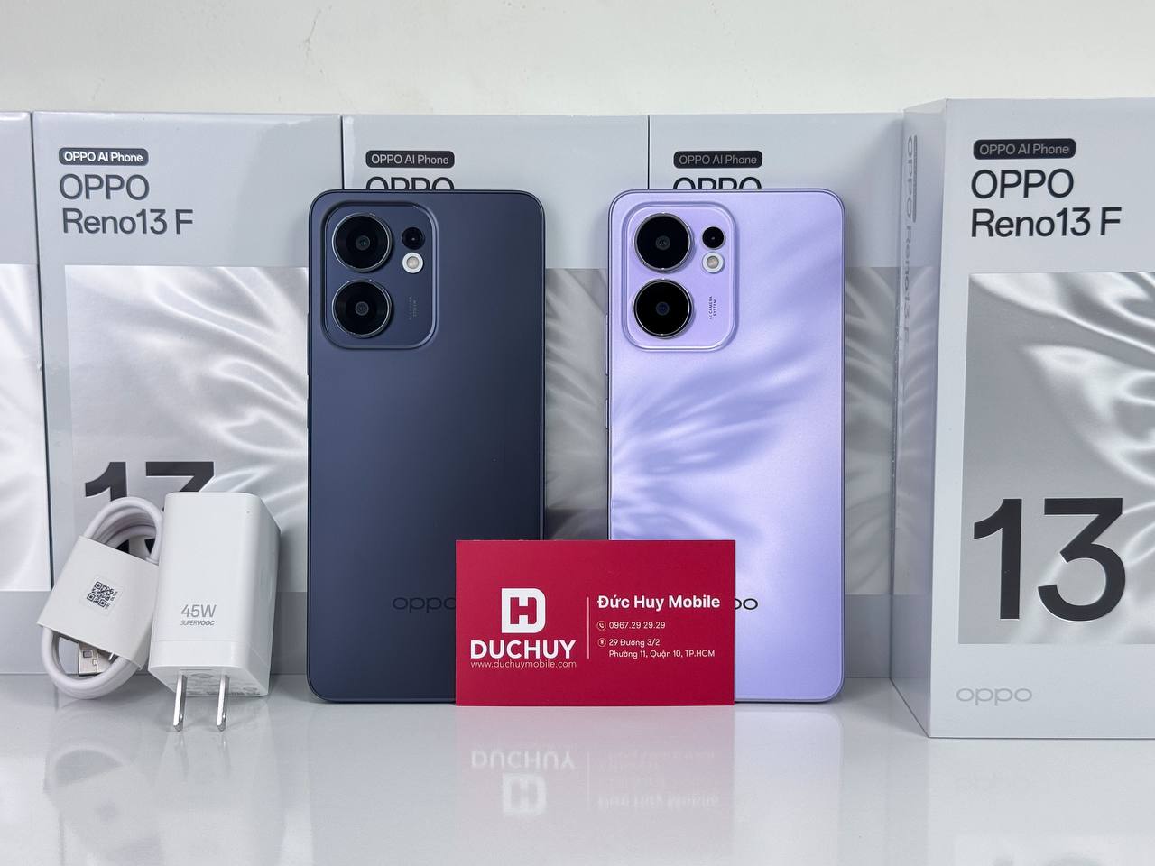 OPPO Reno13 F sở hữu Vuaboss liên minh giải trí 1 thế giới cánh bước, màu sắc trẻ trung
