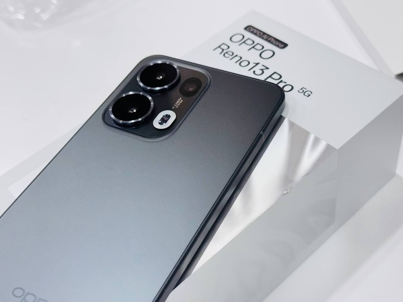 Thay đổi Vuaboss liên minh giải trí 1 thế giới camera trên oppo reno13 pro 5g