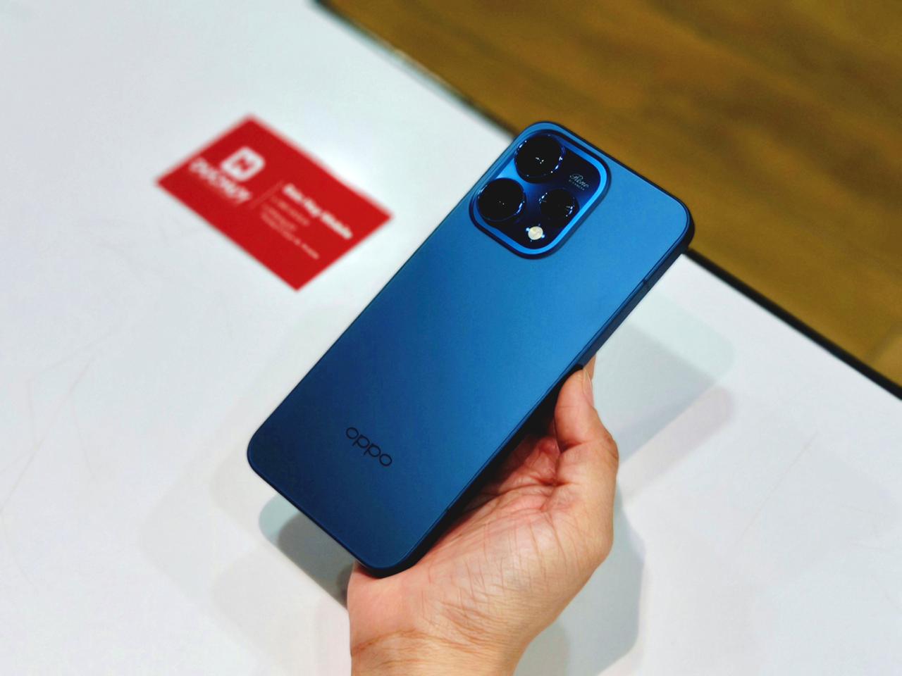 OPPO Reno 15 có Liên Minh Vuaboss tốt cùng pin bền bỉ