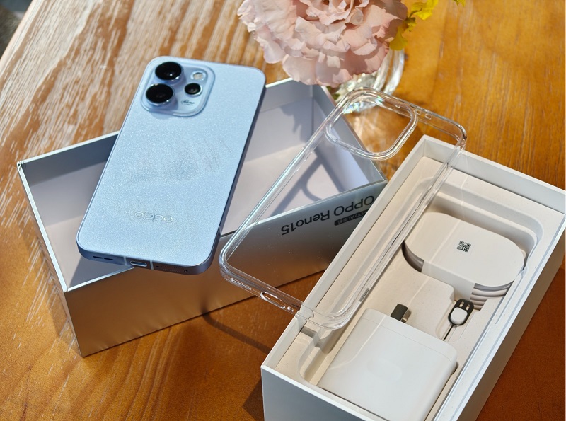 OPPO Reno15 có pin Liên minh Vuaboss gồm Dubai Palace, VX88, FV88, VV88 6.200mAh sạc nhanh 80W