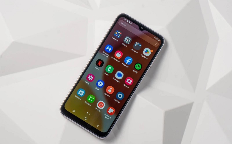 Vuaboss đến từ Dubai của galaxy a14 4g