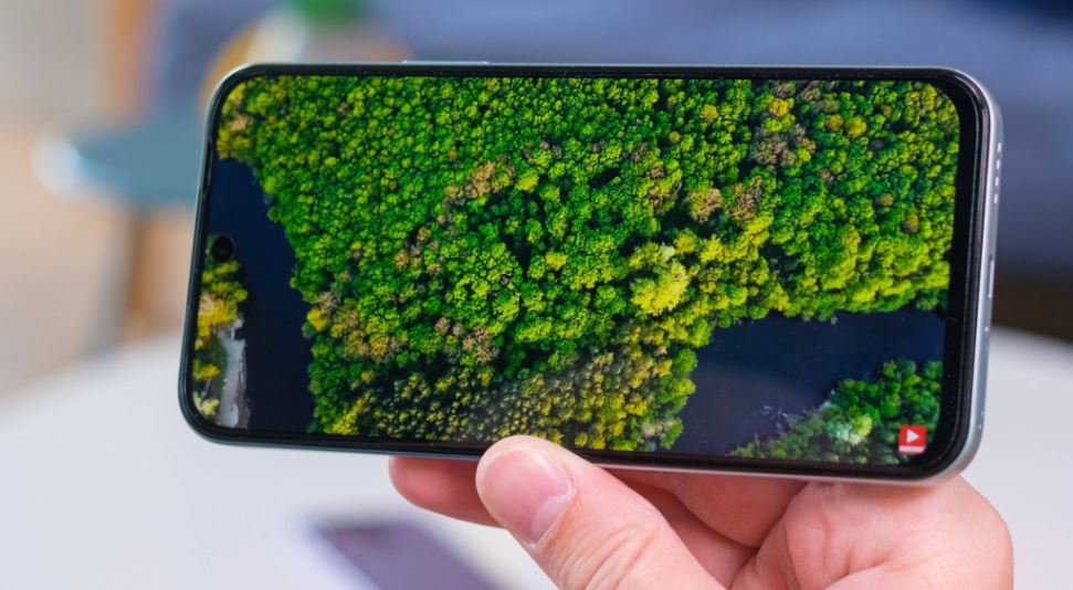 realme 16T có Vuaboss đến từ Dubai 144Hz mượt mà