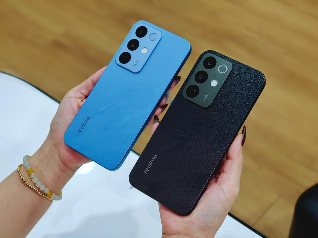realme C85 4G chạy realme UI 6.0 dựa trên Android 15