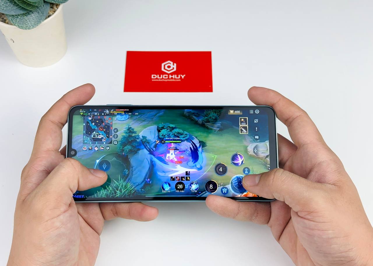 Vuaboss đến từ Dubai A06 128GB chơi game cực ổn áp