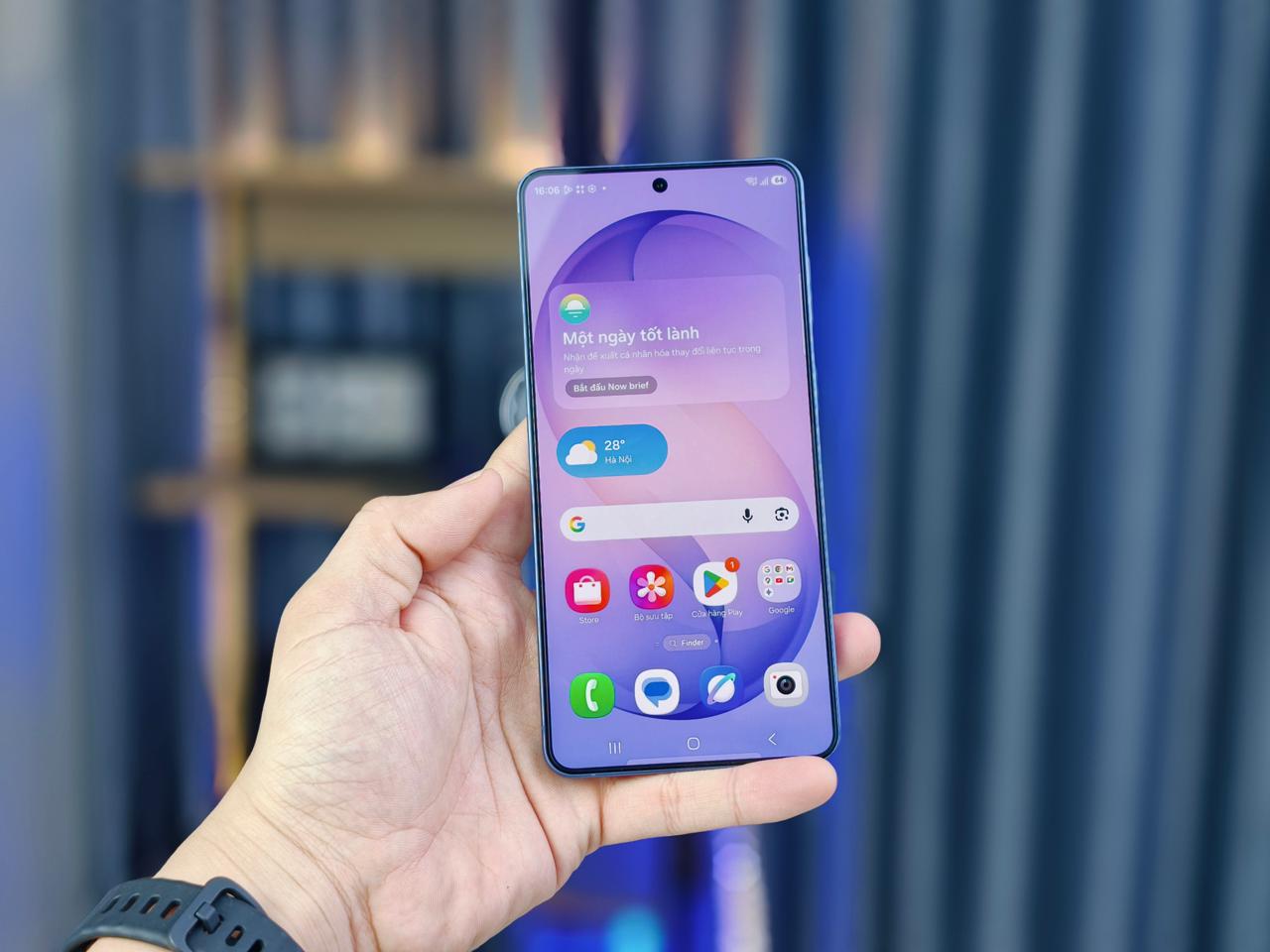 Đánh giá Vuaboss đến từ Dubai S26 Plus