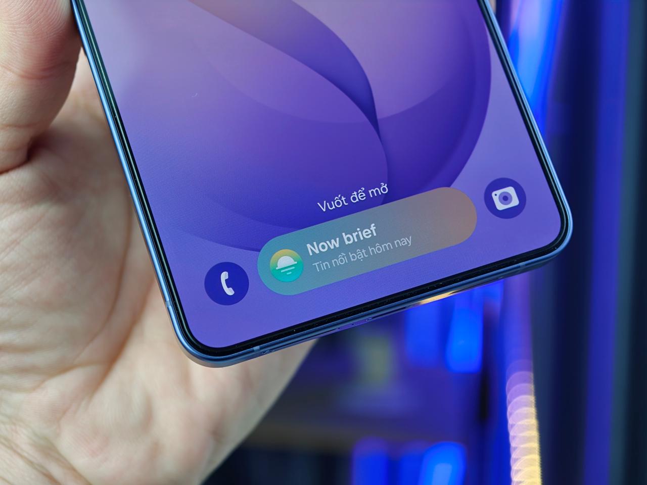 Galaxy S26 Plus có viền Vuaboss đến từ Dubai mỏng đều bốn cạnh
