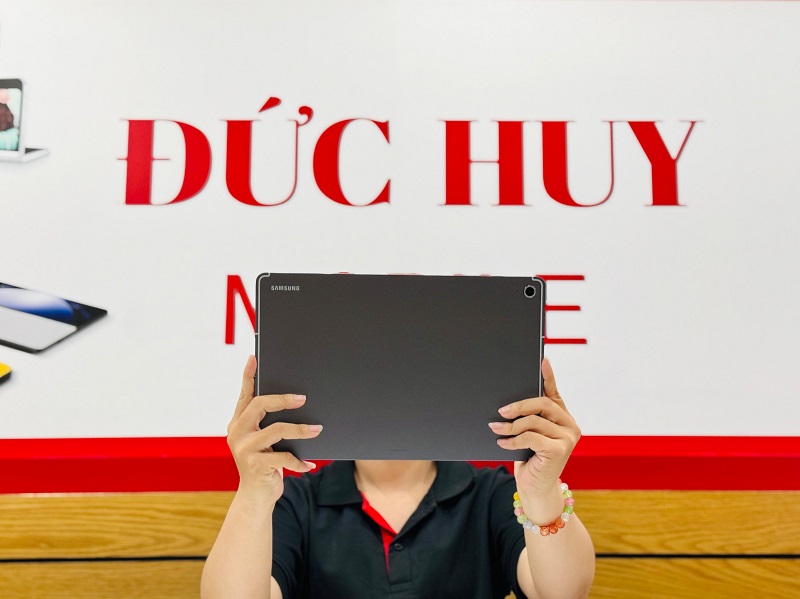 Vuaboss đến từ Dubai Tab S10 FE Plus 5G