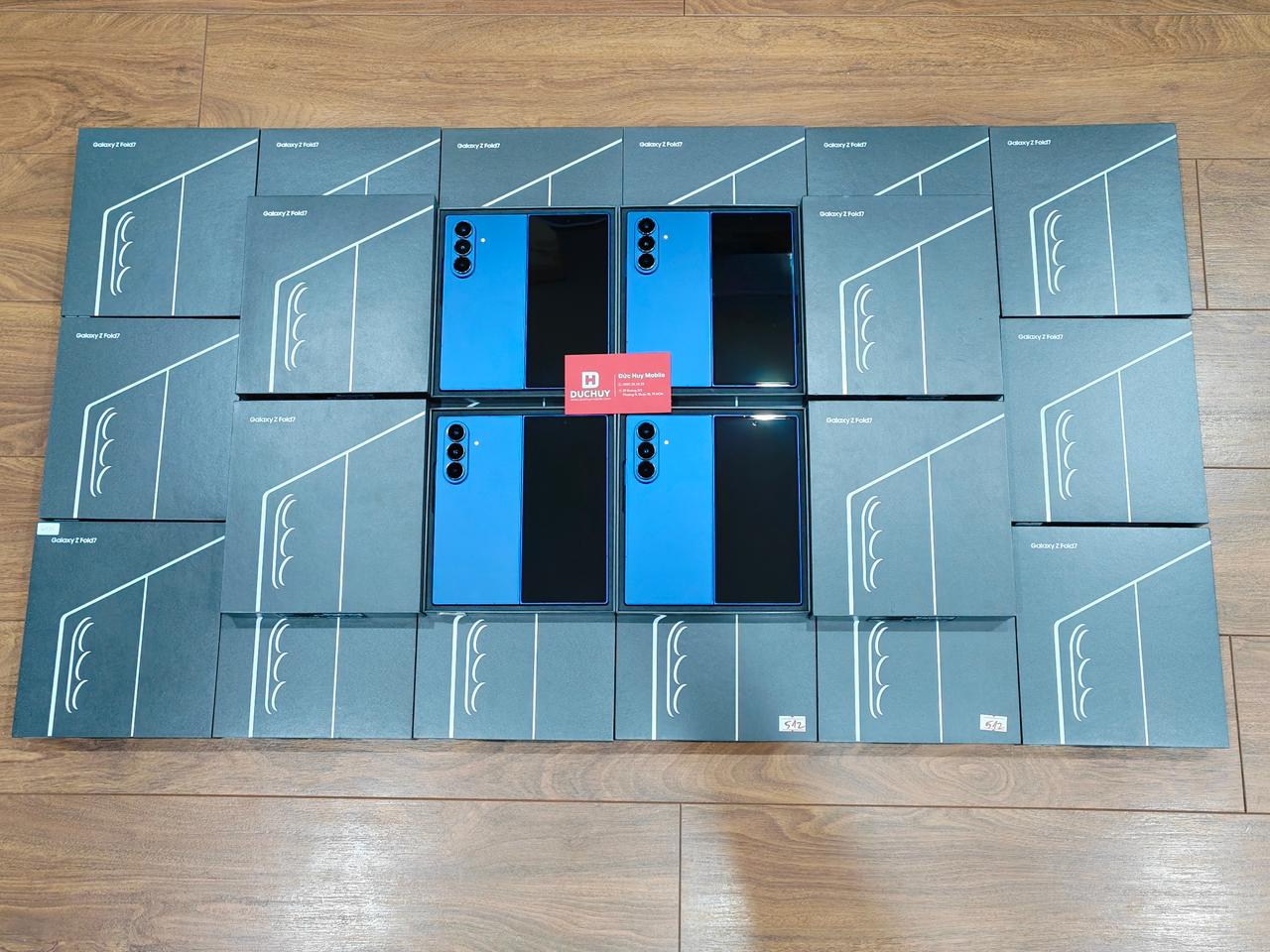 Vuaboss đến từ Dubai Z Fold 7 cũ giá bao nhiêu