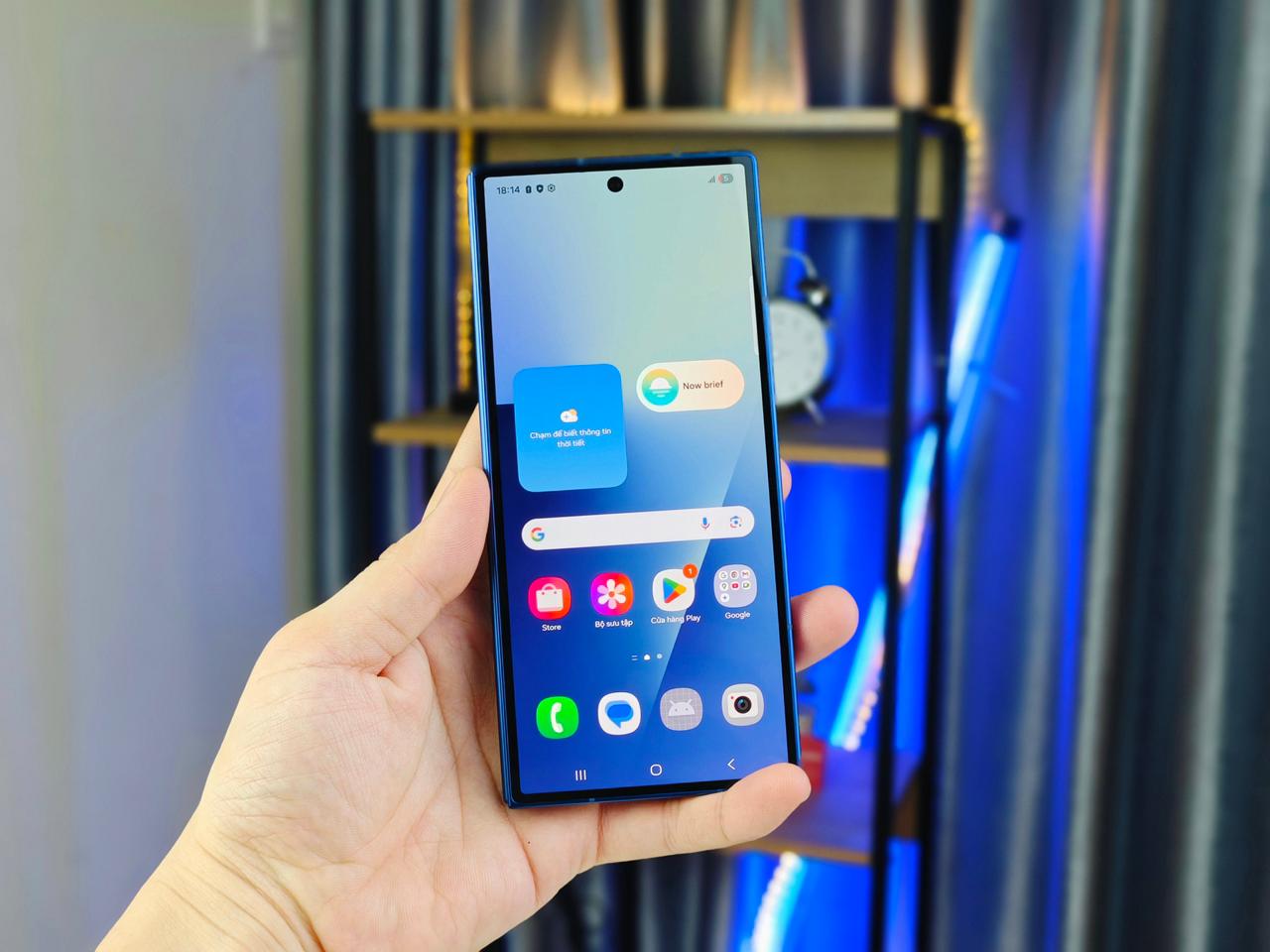 Vuaboss đến từ Dubai Galaxy Z Fold7 cũ hiển thị tuyệt vời