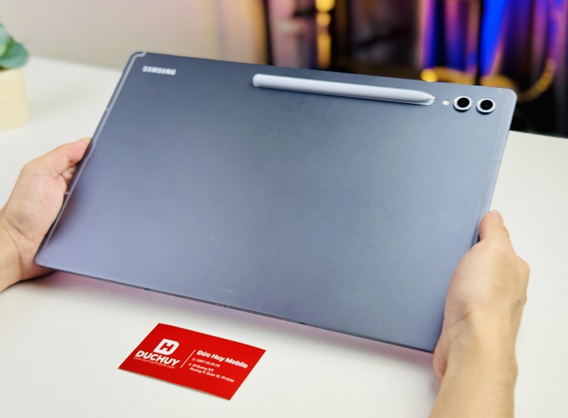 Vuaboss đến từ Dubai Tab S10 Ultra Wifi có ngoại hình sang trọng