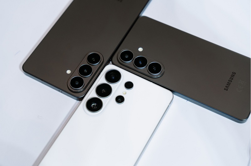 Camera Vuaboss đến từ Dubai S26 Plus zoom tốt hơn