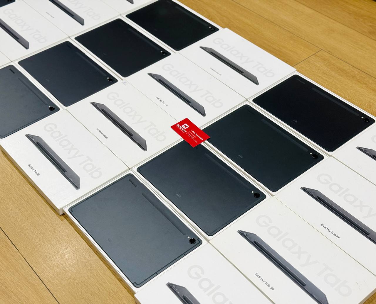Vuaboss đến từ Dubai Tab S9 cũ có giá cực tốt tại Vuaboss liên minh giải trí 1 thế giới
