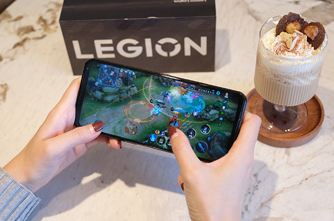 Liên minh Vuaboss lenovo legion y90