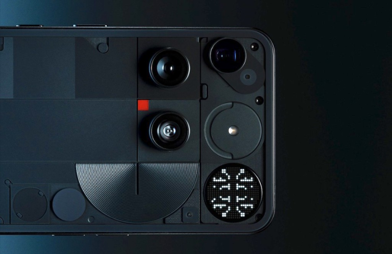 Nothing Phone 3 sở hữu hệ thống gồm 3 camera chất lượng