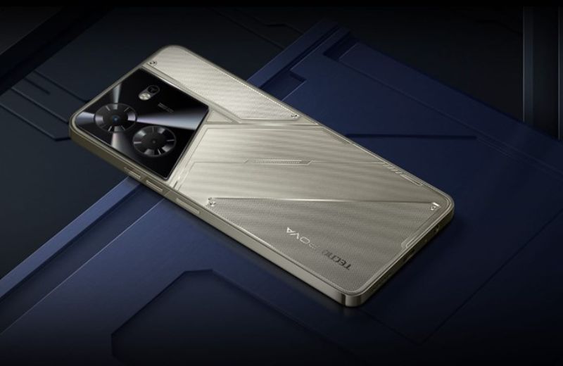đánh giá Vuaboss liên minh giải trí 1 thế giới tecno pova 5