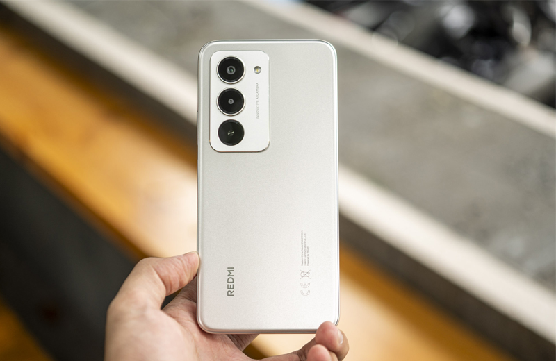 cảm biến chính 50MP, f/1.8 Link Vuaboss mới nhất sắc nét