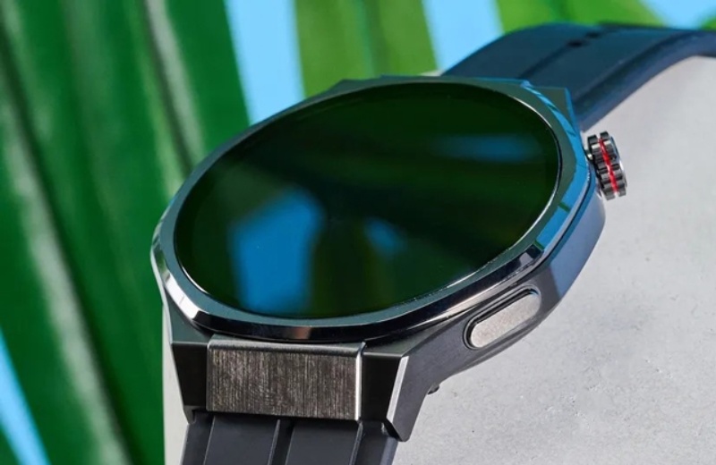 Watch 5 Ultra Vuaboss đến từ Dubai AMOLED kích thước 1.5 inches