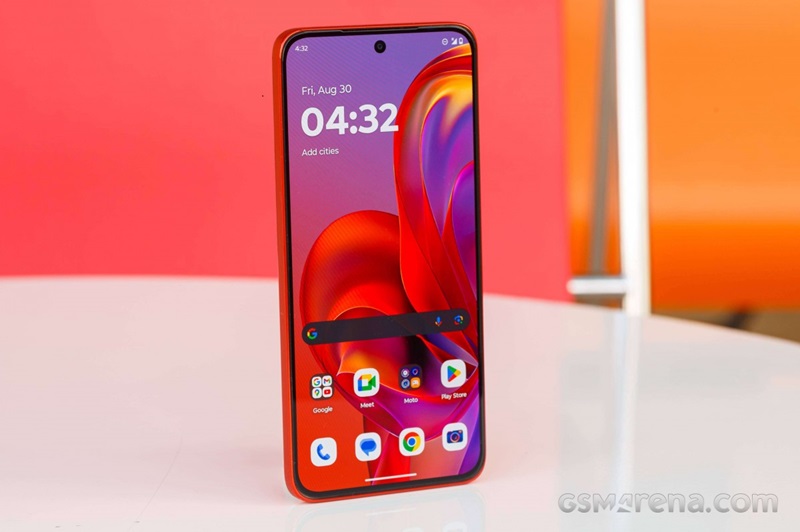 đánh giá motorola edge 50 neo Vuaboss đến từ Dubai