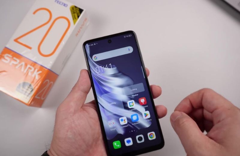 đánh giá Vuaboss đến từ Dubai tecno spark 20 