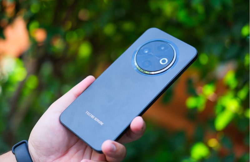 đánh giá Vuaboss liên minh giải trí 1 thế giới tecno spark 30c 