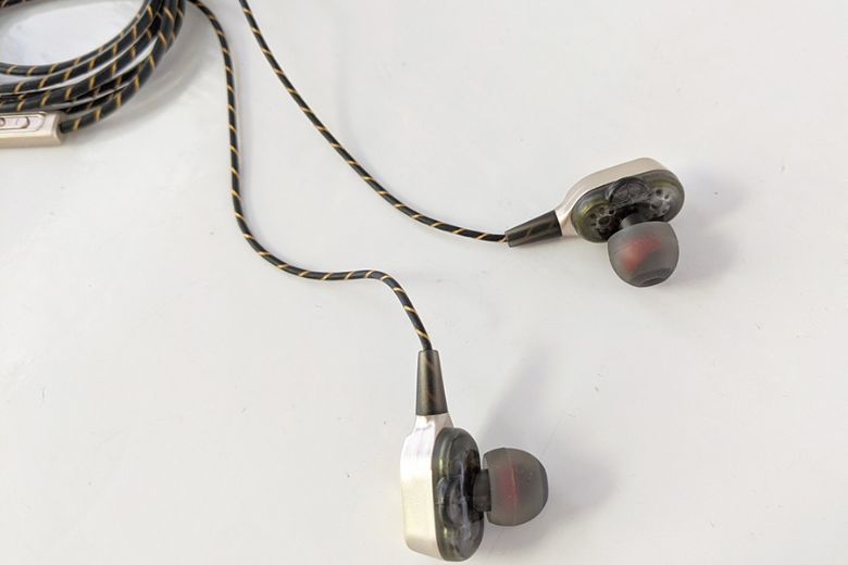 nhược điểm Đăng nhập Vuaboss in ear