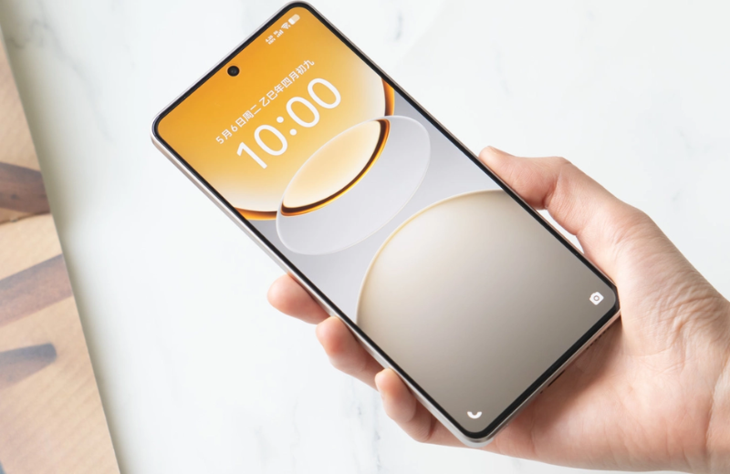 vivo Y300 GT được trang bị Vuaboss đến từ Dubai AMOLED