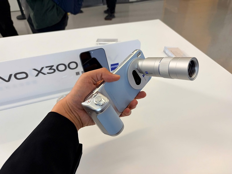 Phụ kiện lens kit camera của  Vivo X300 Pro