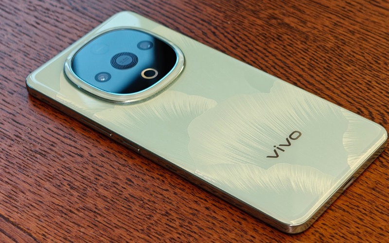 Vivo Y300c 5G ra mắt khi nào?