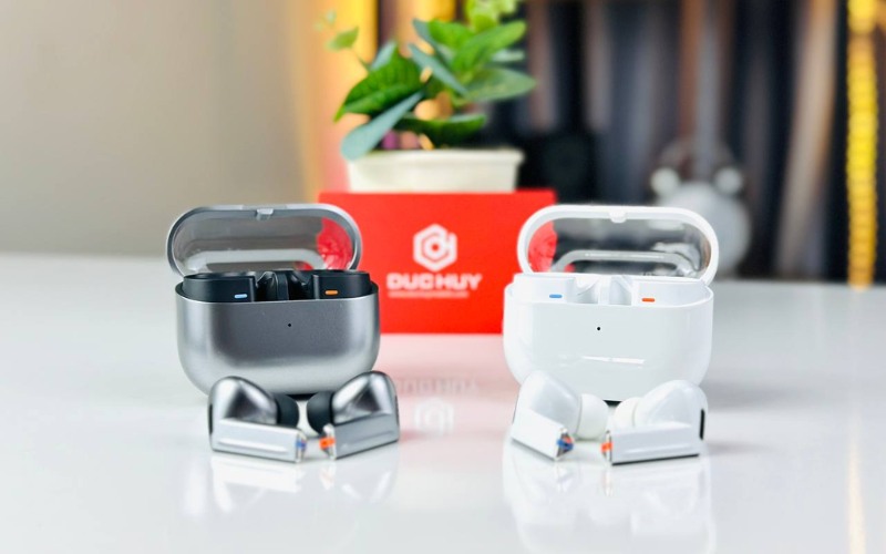 Vuaboss đến từ Dubai Buds 3 Pro