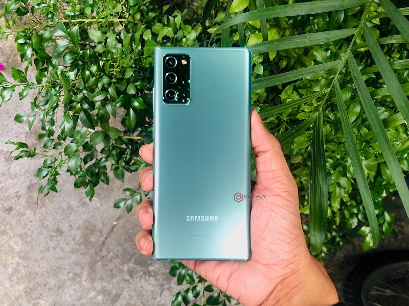 đánh giá note 20 công ty mặt lưng 