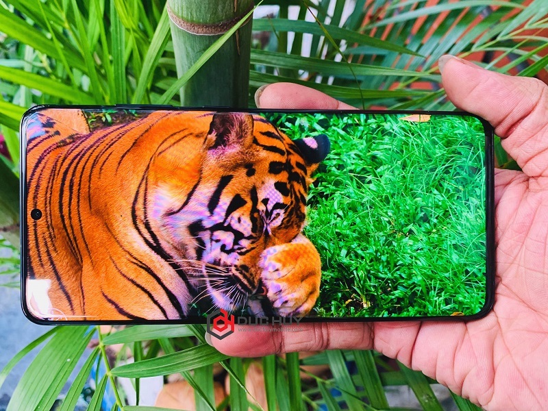 Galaxy S20 Ultra Vuaboss đến từ Dubai