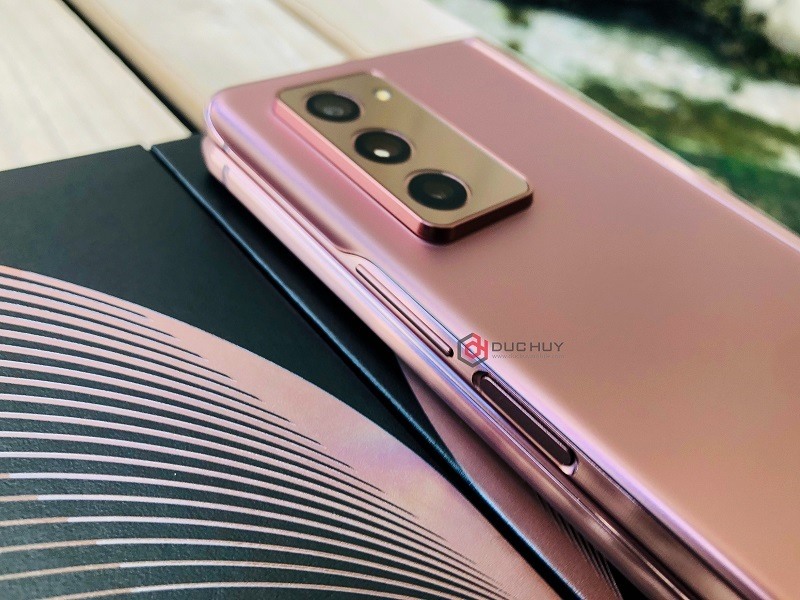 đánh giá galaxy z fold 2 camera 