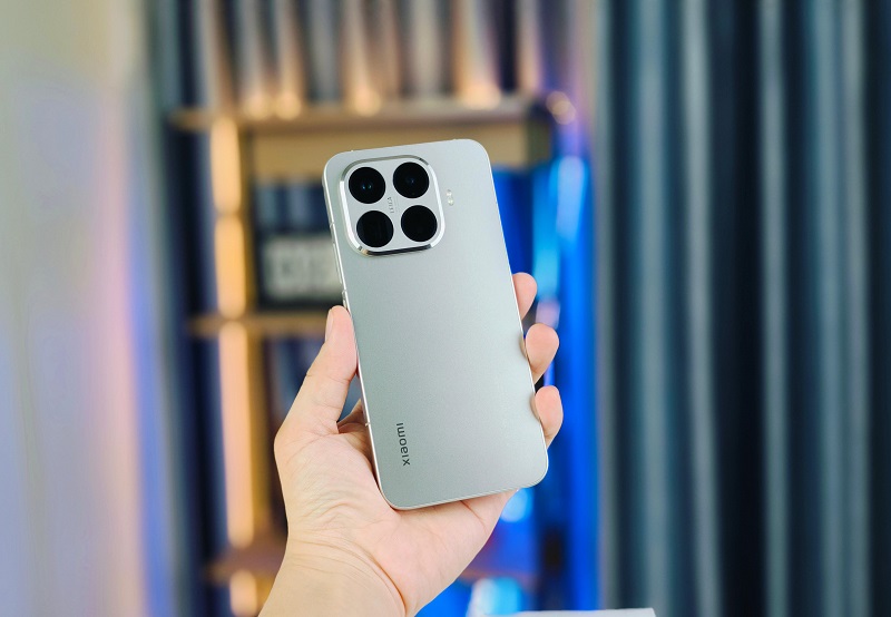 Xiaomi 15T Pro màu Xám