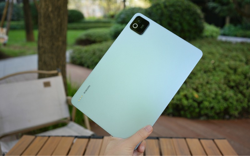 Pin Liên minh Vuaboss gồm Dubai Palace, VX88, FV88, VV88 9200 mAh và sạc nhanh 67W