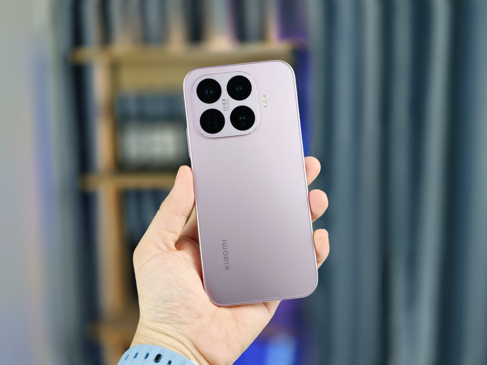 Trên tay Xiaomi 17T