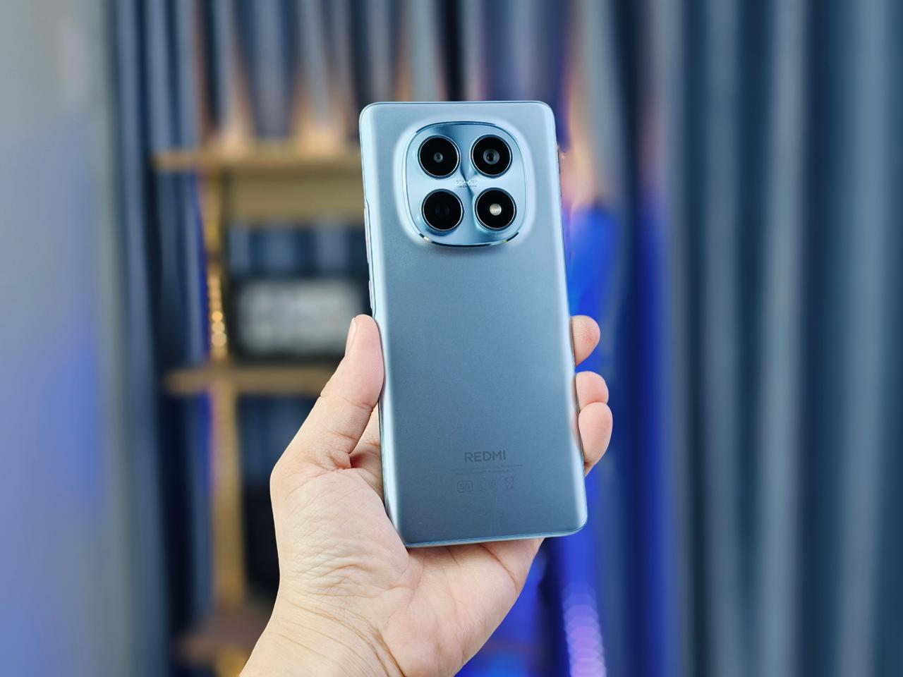 Trên tay Redmi Note 15 5G